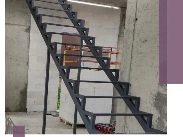 Демонтаж металлических лестниц в Балтийске быстро и безопасно