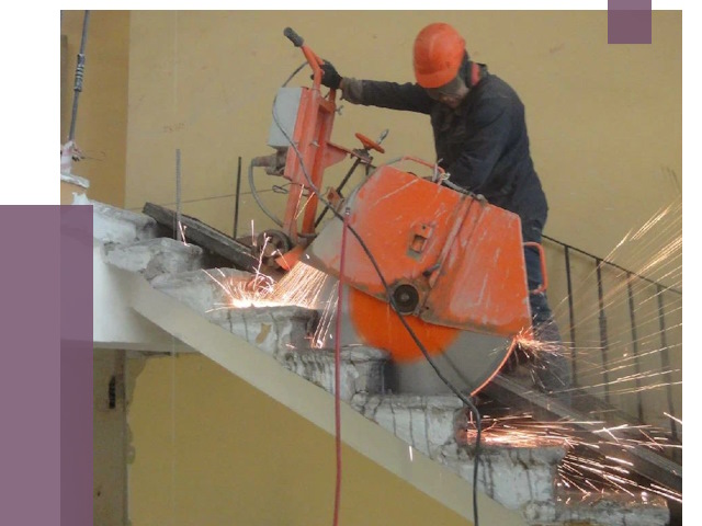 Демонтаж бетонных лестниц в Балтийске от 4588 руб. за м2 | ПРОЛЁТ-Блт