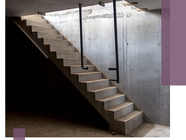Изготовление и монтаж лестниц в подвале в Балтийске