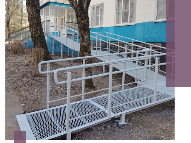Пандусы под ключ в Балтийске: изготовление, монтаж и демонтаж
