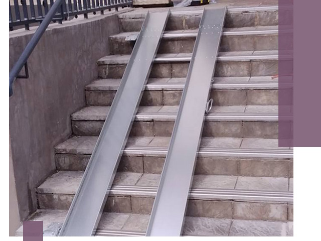 Демонтаж откидных пандусов профессионально в Балтийске