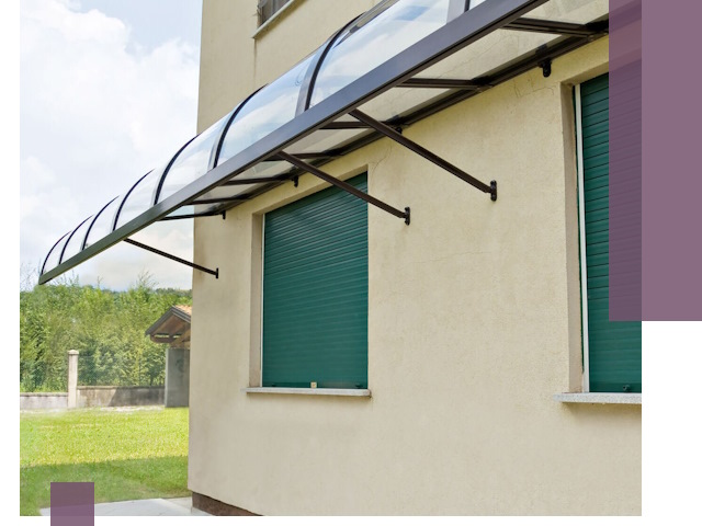 Козырьки над окнами в Балтийске — изготовление и монтаж по выгоде