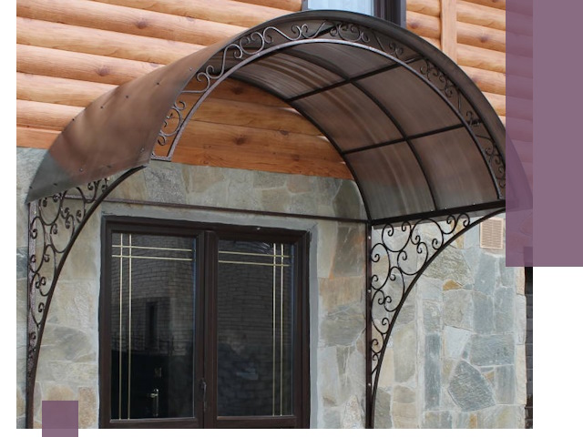Арочные козырьки под ключ в Балтийске: изготовление и монтаж