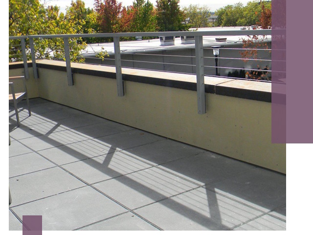 Металлические парапеты под ключ в Балтийске: монтаж и изготовление